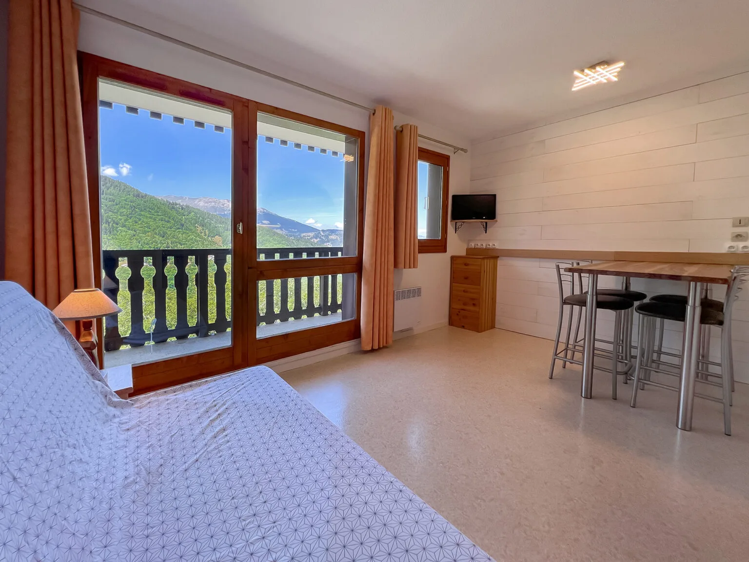Agence_Mer_Et_Montagne
Studio_Valmeinier