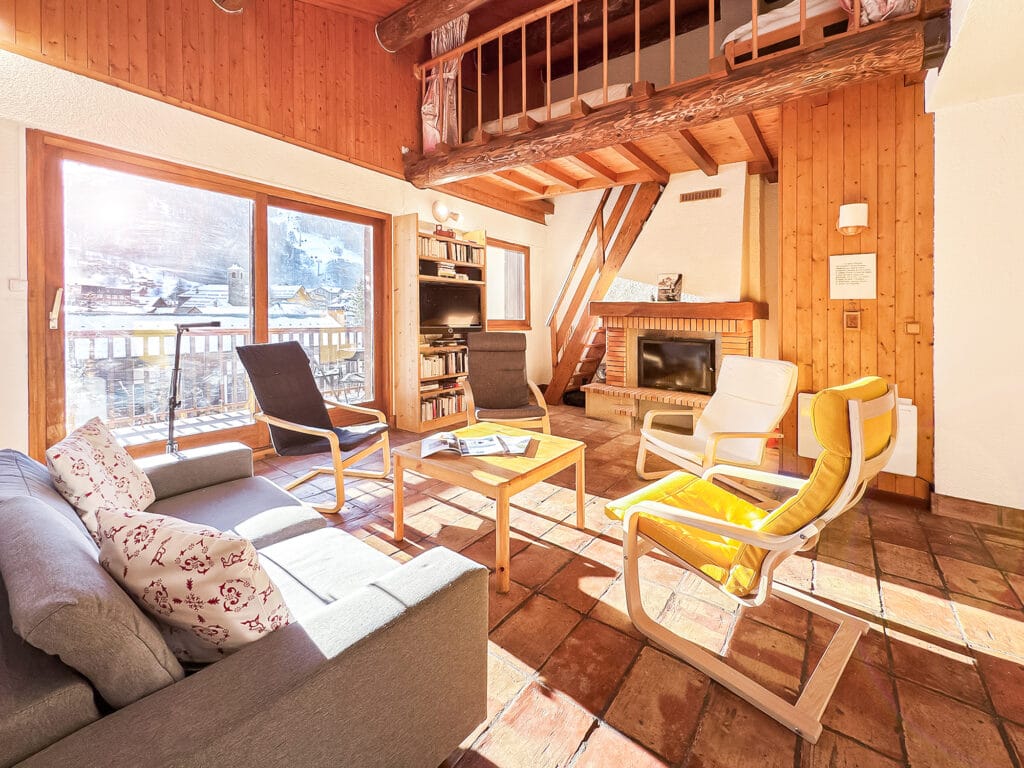 T4+ VALLOIRE CENTRE AVEC VUE 14 T4+ VALLOIRE CENTRE AVEC VUE 6